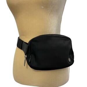 Lululemon Black Nylon Belt Bag